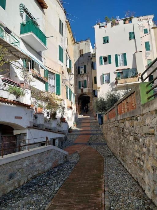 La Casa De Grace Apartment Sanremo Luaran gambar